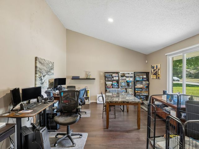 1809 Windsong Trail, Richardson, TX 75081