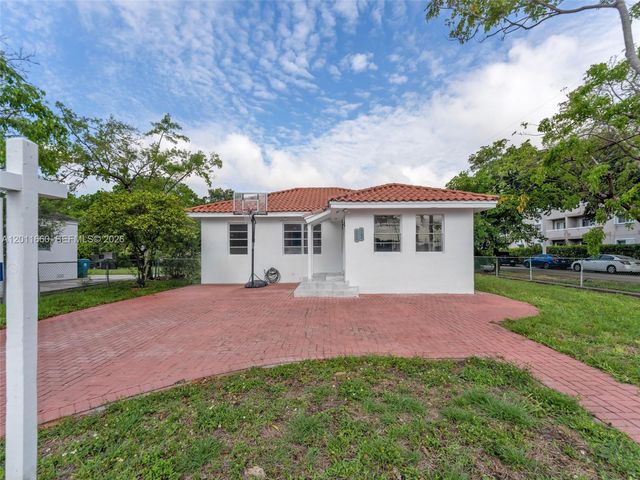 520 NW 32nd Pl 520, Miami, FL 33125