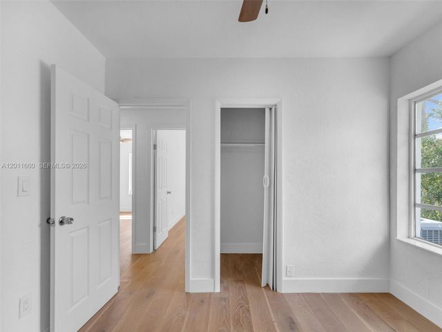 520 NW 32nd Pl 520, Miami, FL 33125