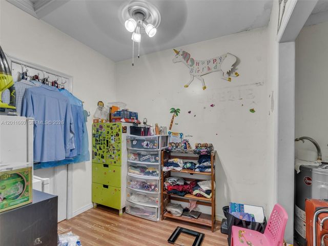 520 NW 32nd Pl 520, Miami, FL 33125
