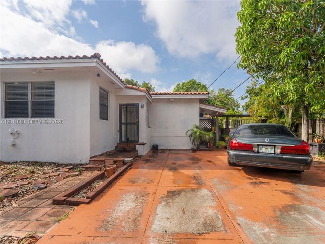 520 NW 32nd Pl 520, Miami, FL 33125
