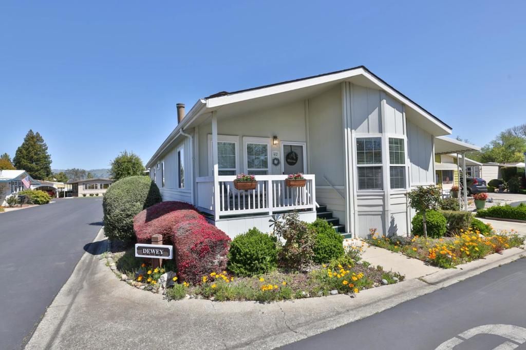 42 Dewey, Morgan Hill, CA 95037