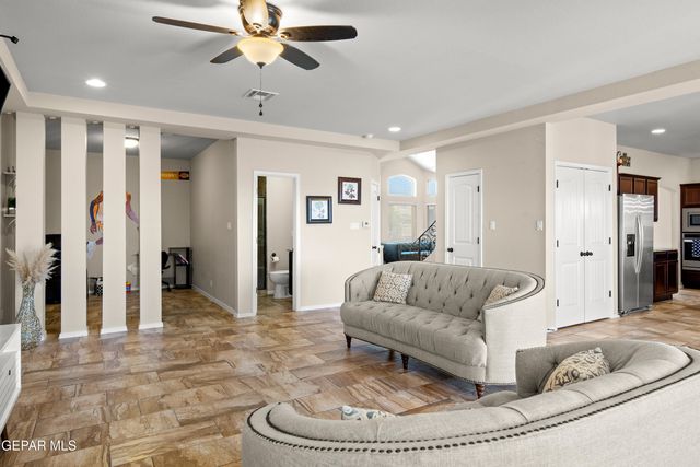 13232 EMERALD ISLE Street, Horizon City, TX 79928