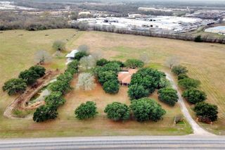 9310 S Business 6, Navasota, TX 77868