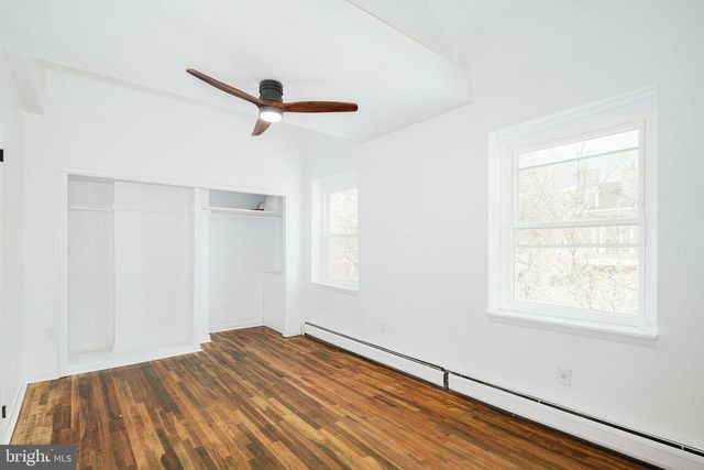 1024 PINE ST, Philadelphia, PA 19107