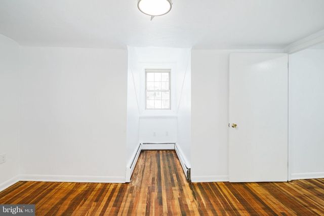 1024 PINE ST, Philadelphia, PA 19107