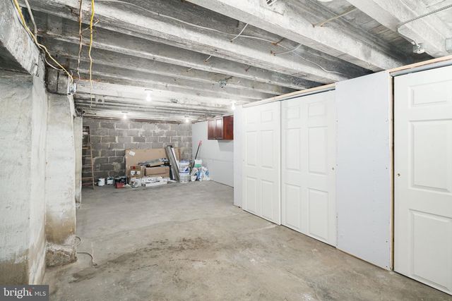 1024 PINE ST, Philadelphia, PA 19107