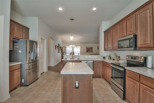 1408 Lauren Lane, Granbury, TX 76048