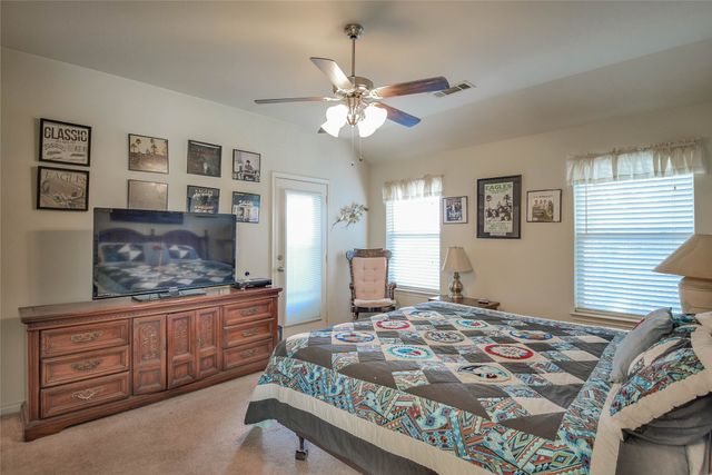 1408 Lauren Lane, Granbury, TX 76048