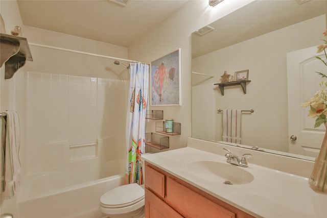 1408 Lauren Lane, Granbury, TX 76048