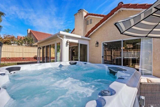 1745 Crystal Ridge Way, Vista, CA 92081