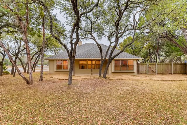 300 S Venture BLVD S, Lago Vista, TX 78645