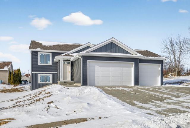 6151 Cody Lane NW, Rochester, MN 55901