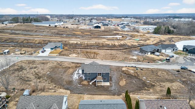 6151 Cody Lane NW, Rochester, MN 55901