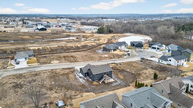 6151 Cody Lane NW, Rochester, MN 55901