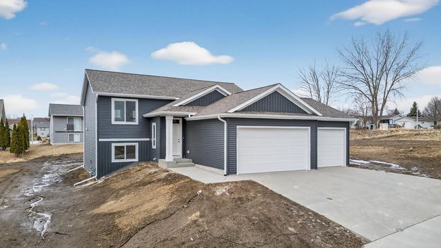 6151 Cody Lane NW, Rochester, MN 55901