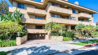 221 S Oak Knoll Avenue 202, Pasadena, CA 91101