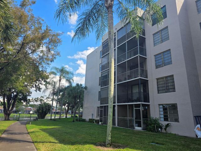 1101 Colony Point Cir 304, Pembroke Pines, FL 33026