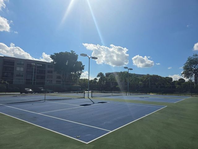 1101 Colony Point Cir 304, Pembroke Pines, FL 33026