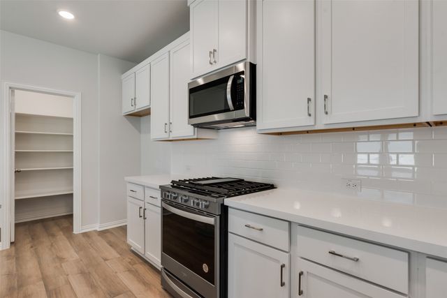 1017 Conoe Way, Crowley, TX 76036