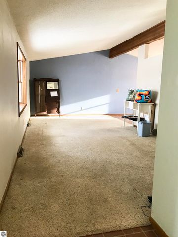 2415 50th Avenue, Lakeview, MI 48850