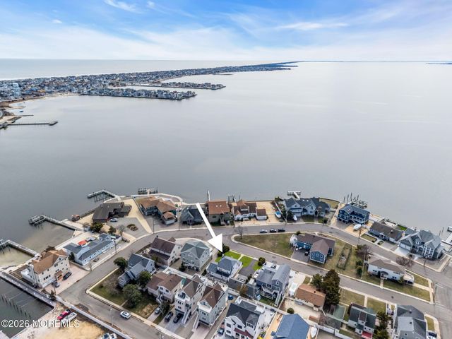 108 Roanoke Avenue, Seaside Heights, NJ 08751