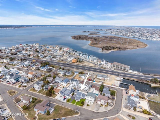 108 Roanoke Avenue, Seaside Heights, NJ 08751