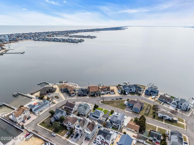 108 Roanoke Avenue, Seaside Heights, NJ 08751