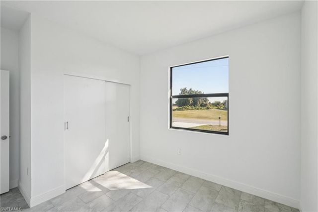 7015 Jolly CIR, Labelle, FL 33935