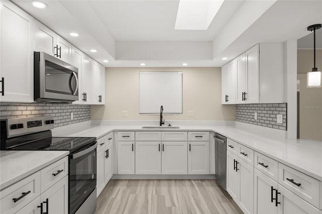 15690 SW 46TH CIRCLE, Ocala, FL 34473