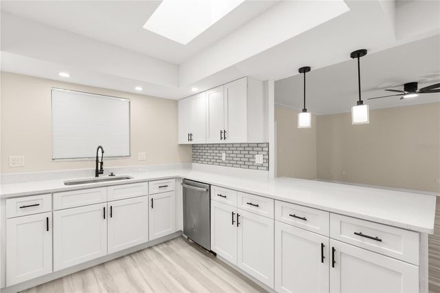 15690 SW 46TH CIRCLE, Ocala, FL 34473