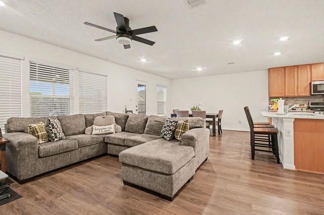 2022 Rebel Way, Alvin, TX 77511