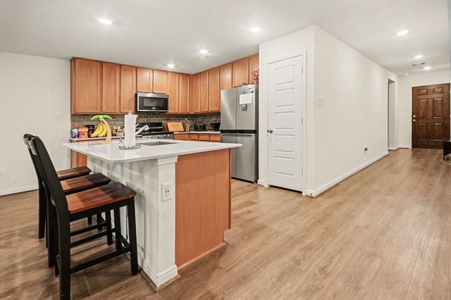 2022 Rebel Way, Alvin, TX 77511