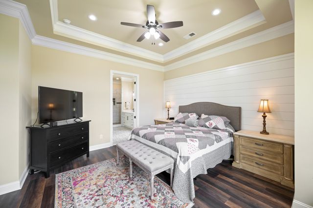 185 Stately Oak Dr, Huntingdon, TN 38344