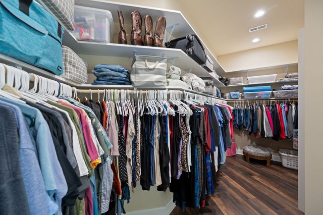 185 Stately Oak Dr, Huntingdon, TN 38344