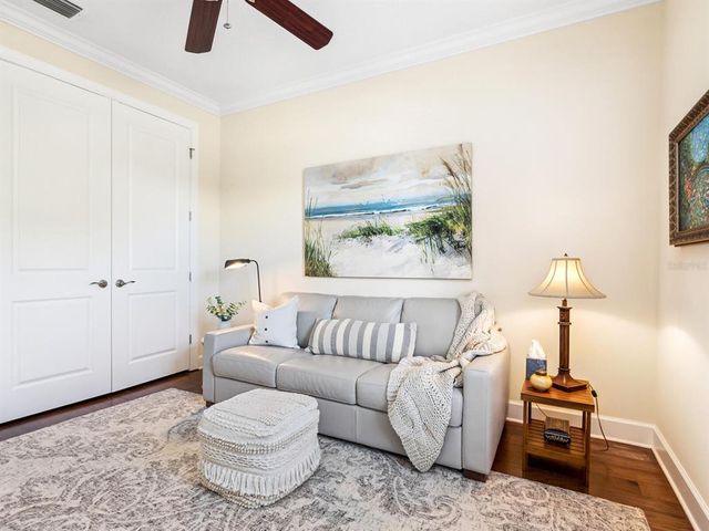 2525 VACCARO DRIVE, Sarasota, FL 34231