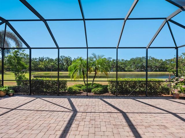 2525 VACCARO DRIVE, Sarasota, FL 34231