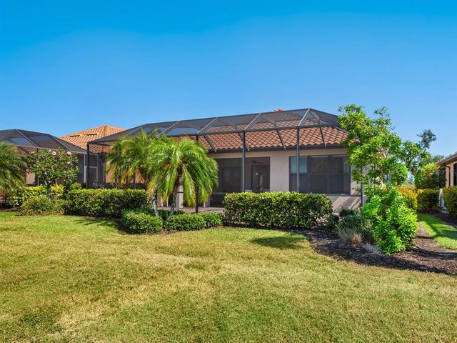 2525 VACCARO DRIVE, Sarasota, FL 34231