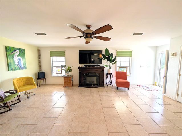 942 Surfview, Crystal Beach, TX 77650