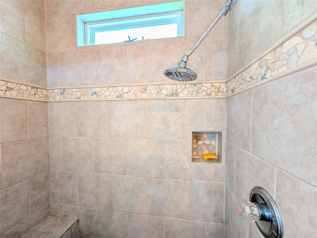 942 Surfview, Crystal Beach, TX 77650