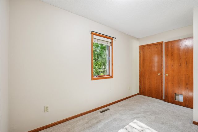 1129 Hampton Court, Iowa City, IA 52240