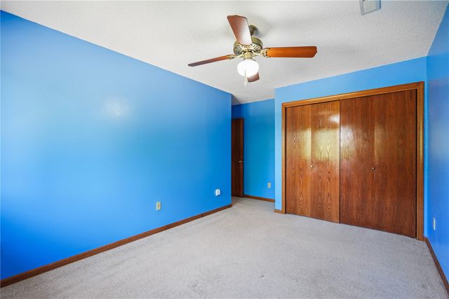1129 Hampton Court, Iowa City, IA 52240