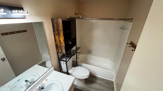 203 KETTERING Court, Orange Park, FL 32073