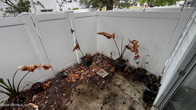 203 KETTERING Court, Orange Park, FL 32073