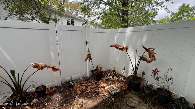 203 KETTERING Court, Orange Park, FL 32073