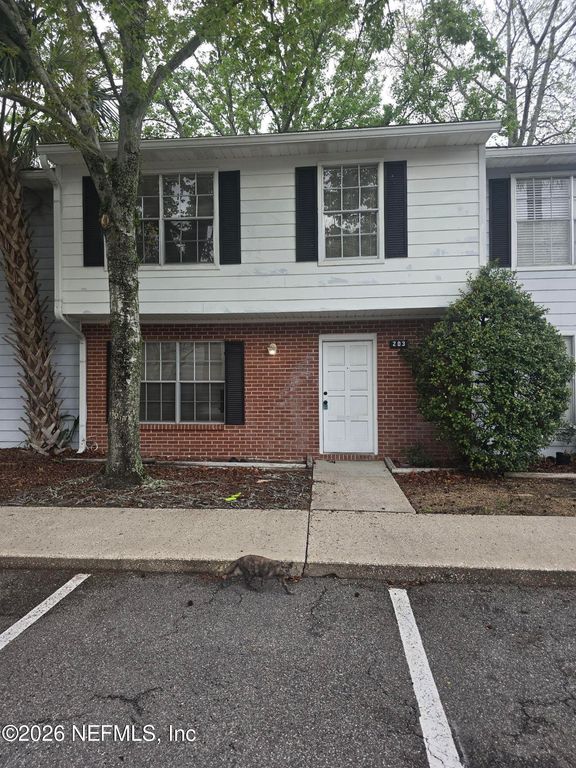 203 KETTERING Court, Orange Park, FL 32073