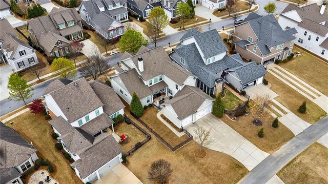 2465 Red Wine Oak Drive, Braselton, GA 30517