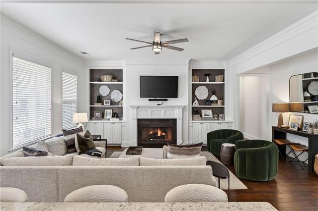 2465 Red Wine Oak Drive, Braselton, GA 30517