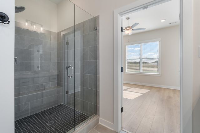 9944 DELPHINIUM DR N, Cordova, TN 38018