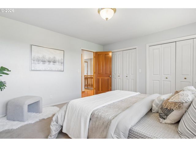 22016 AIRPORT Rd Ne, Aurora, OR 97002